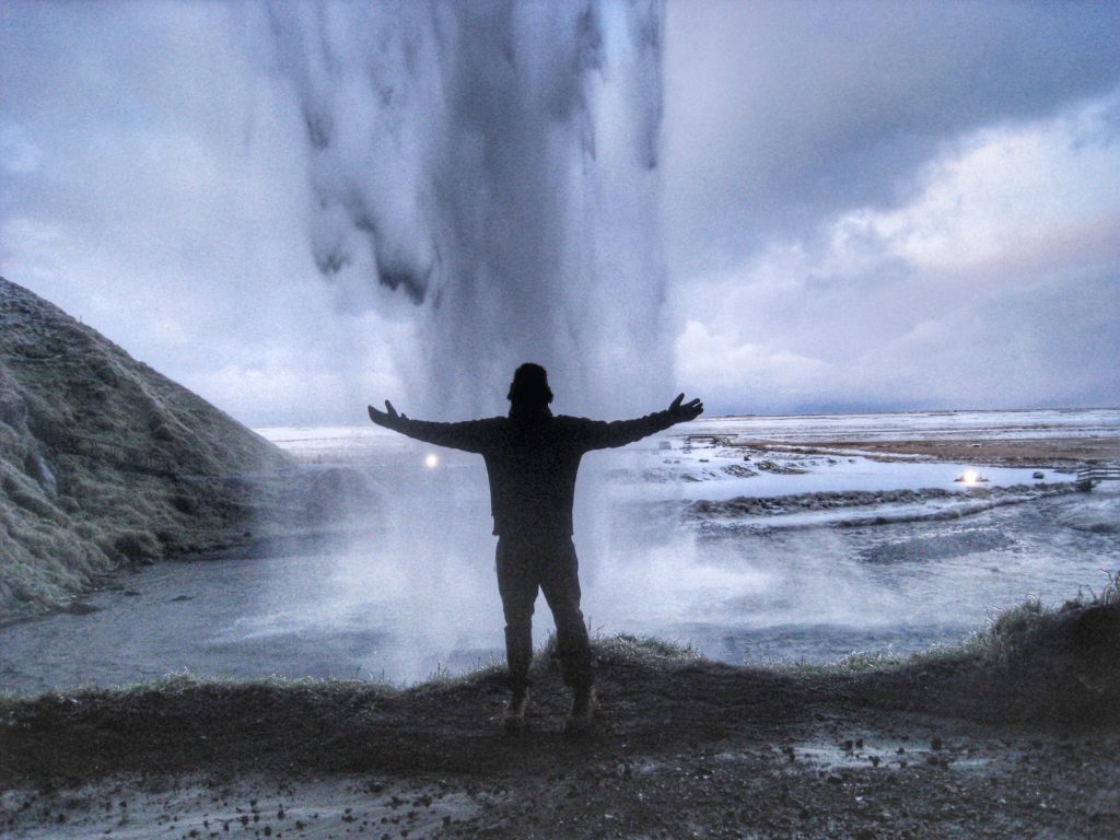 seljalandsfoss waterfalls 2