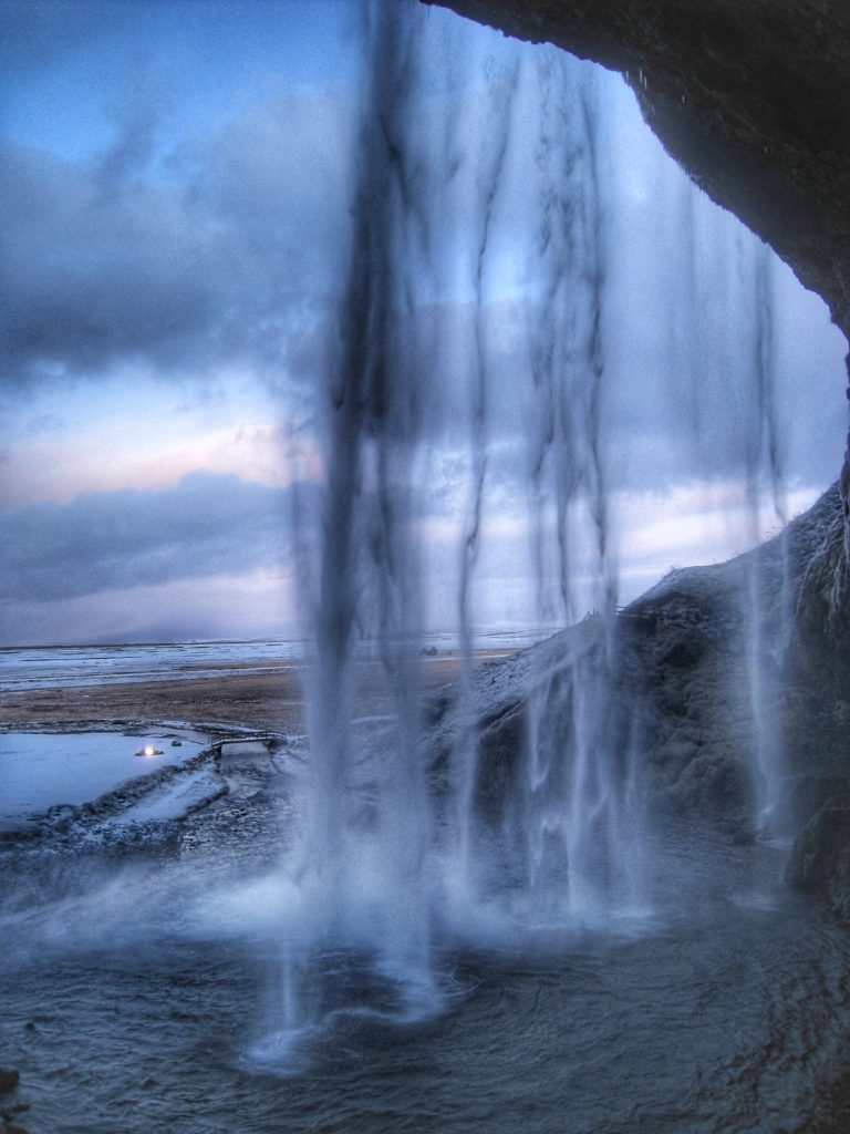 seljalandsfoss waterfalls 3